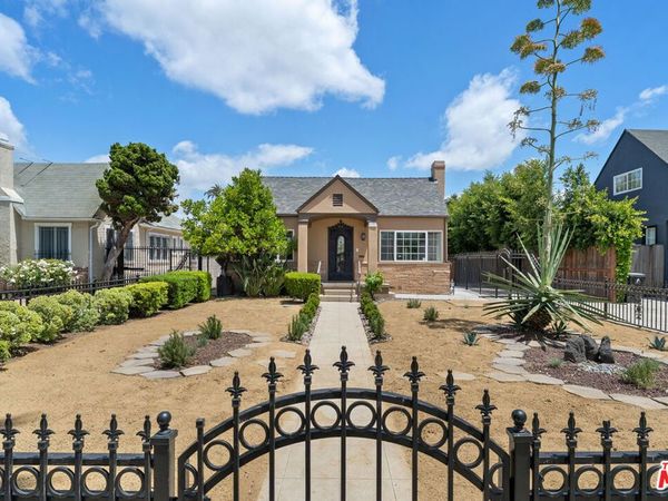 1142 S Windsor Boulevard, Los Angeles, CA 90019