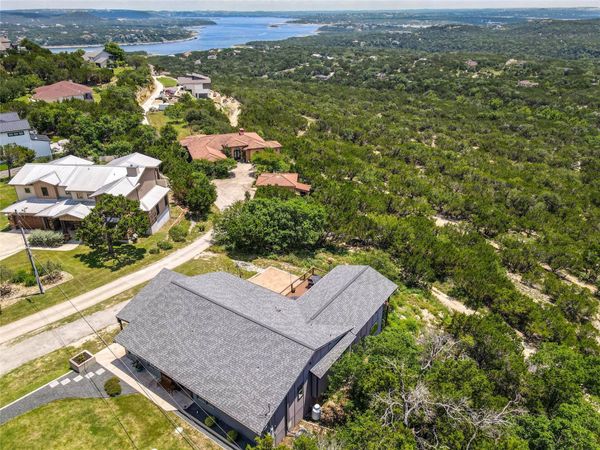 8614 Tip Top DR, Jonestown, TX 78645