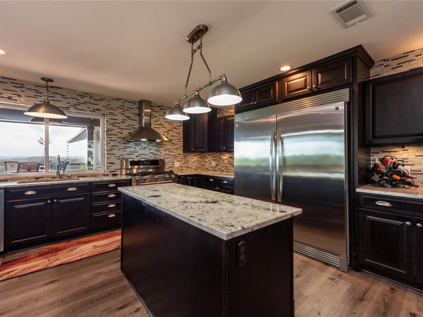8614 Tip Top DR, Jonestown, TX 78645