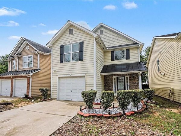 2025 Briar Creek Court NE, Conyers, GA 30012
