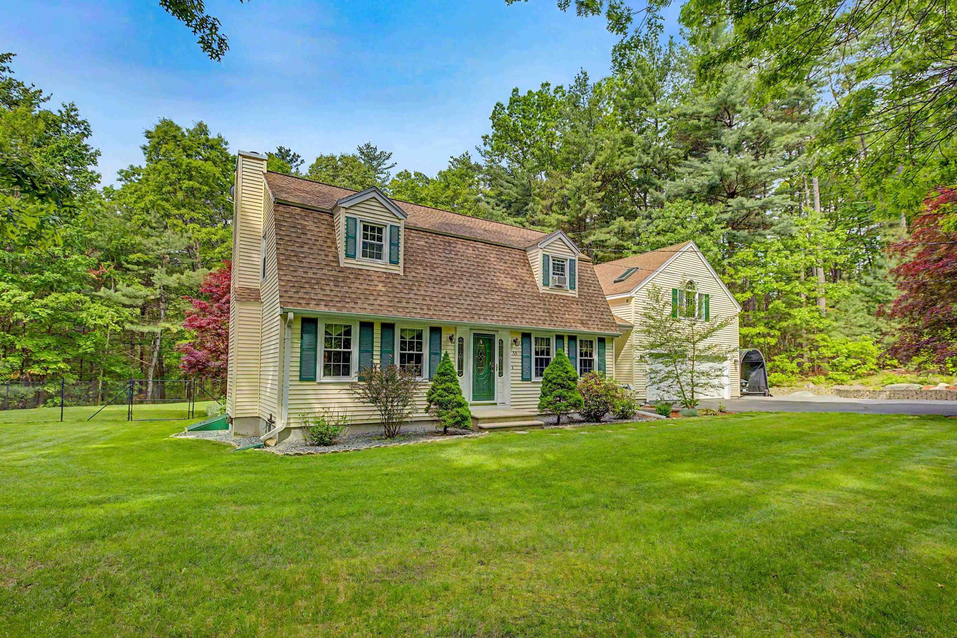 50 Webster Avenue, Pelham, NH 03076 Main Photo