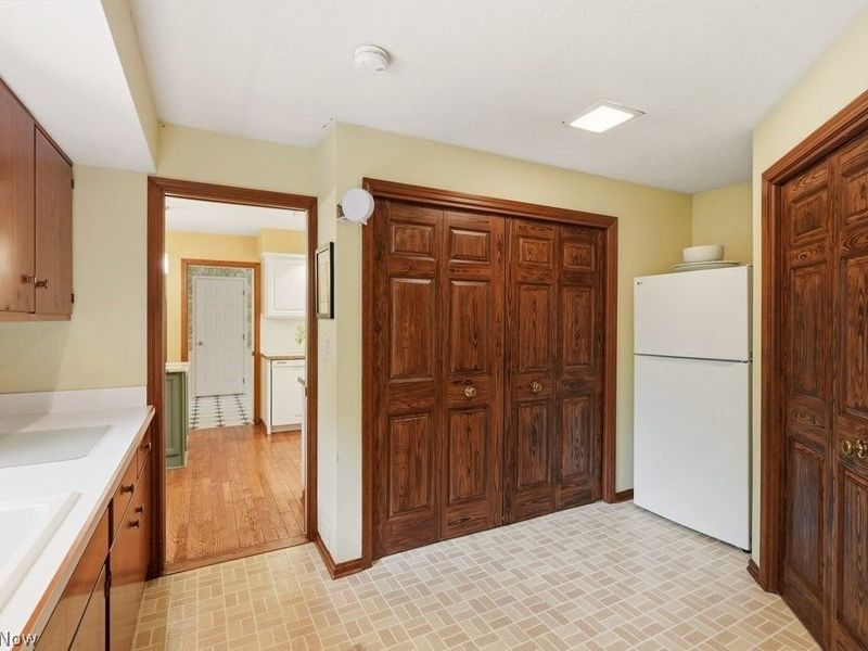 104 Manor Brook Drive, Chagrin Falls, OH 44022 Photo 22