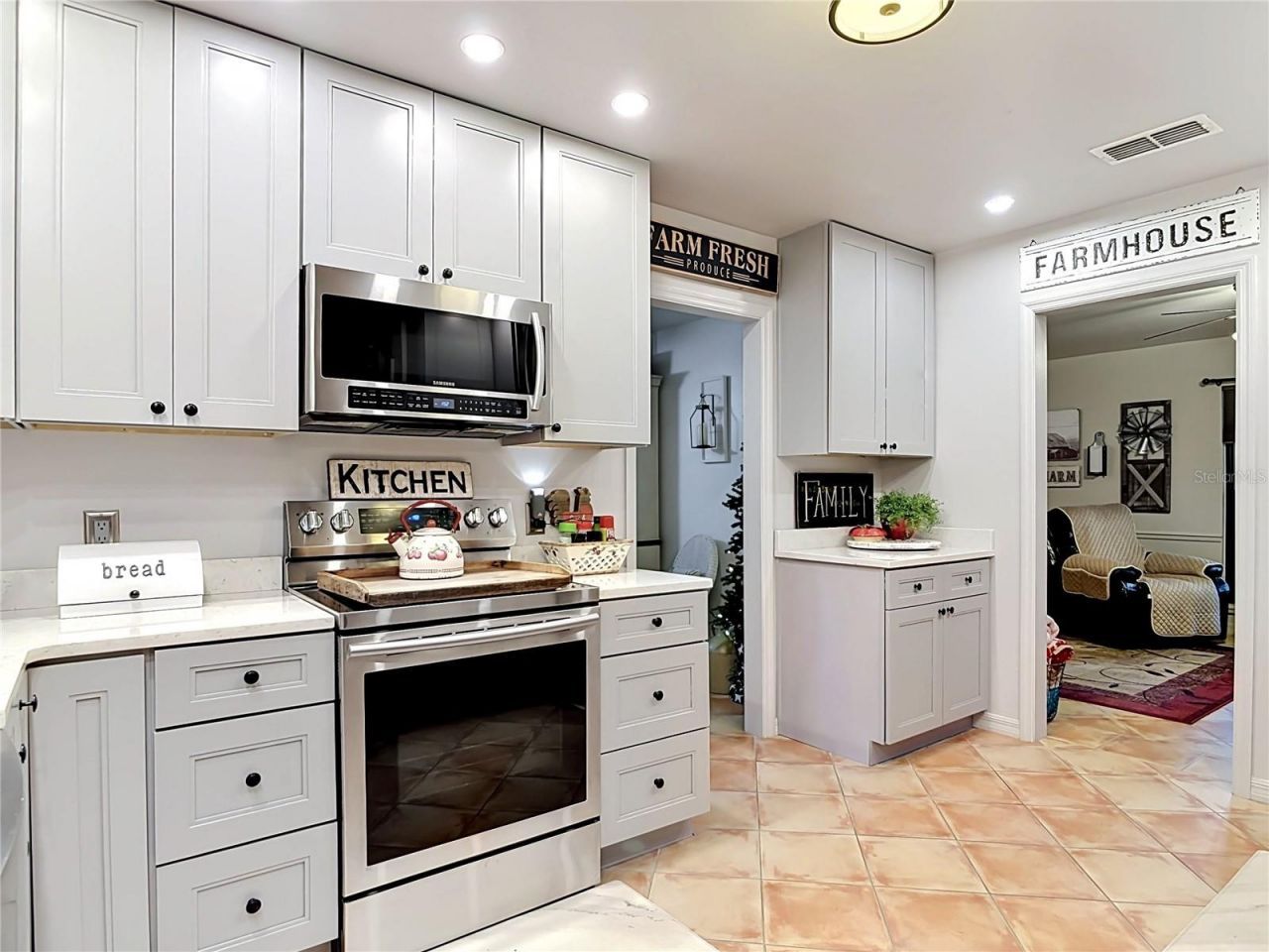 1395 Maytown Road, Osteen, FL 32764 Photo