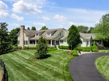 595 Moores Mill Road, Midway, KY 40347