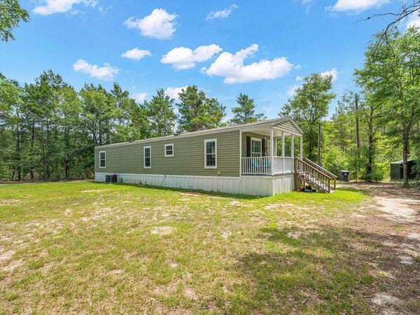 29 Canterbury Drive, DeFuniak Springs, FL 32433