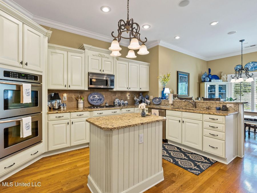 Property Image 37