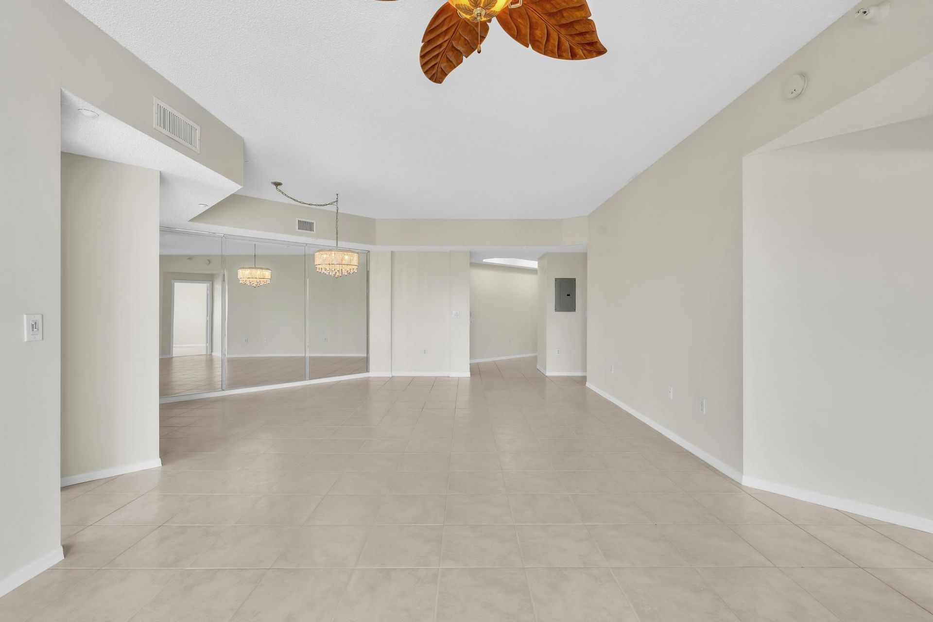 7775 Southampton Terrace, Unit 307, Tamarac, FL 33321 Photo