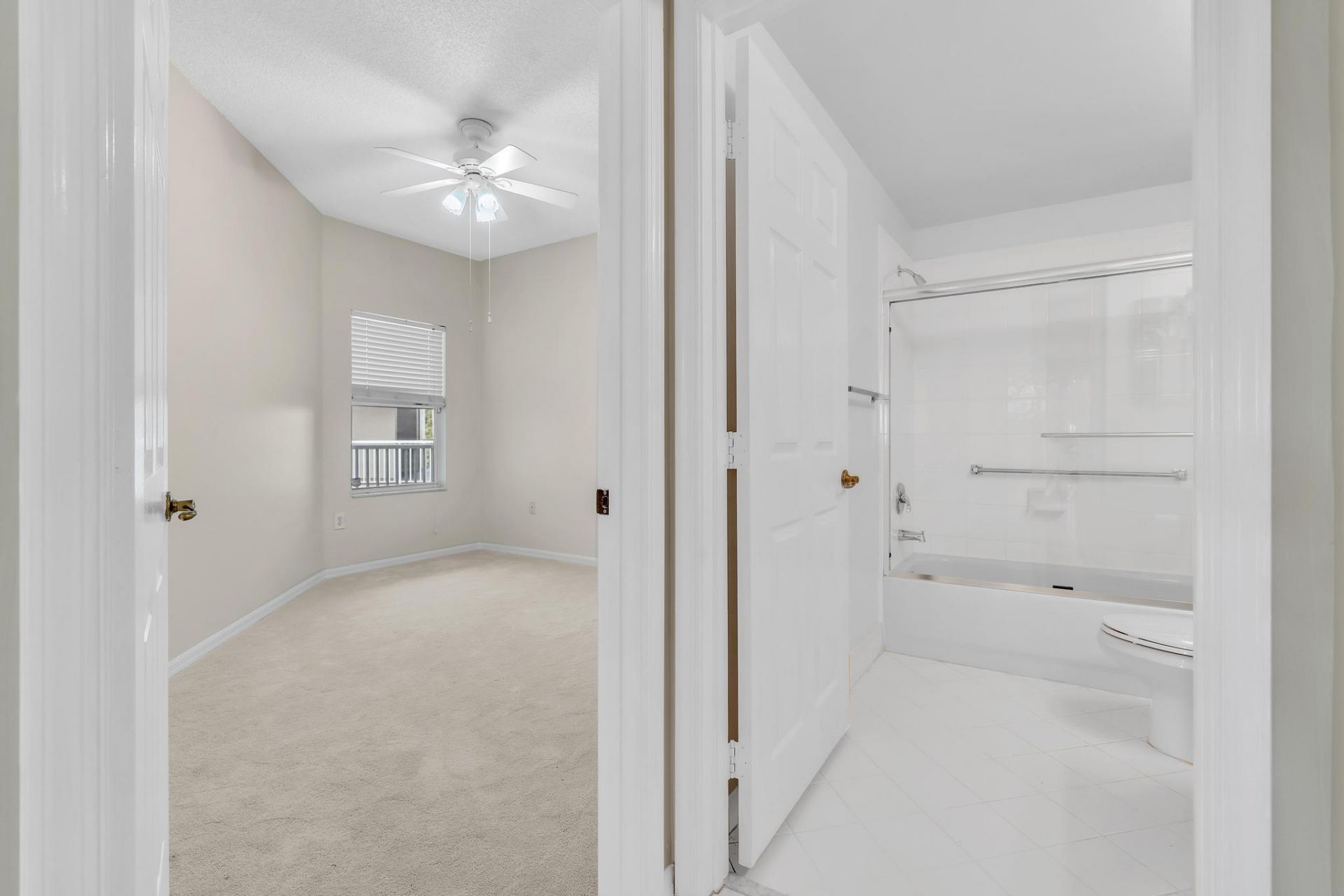 7775 Southampton Terrace, Unit 307, Tamarac, FL 33321 Photo