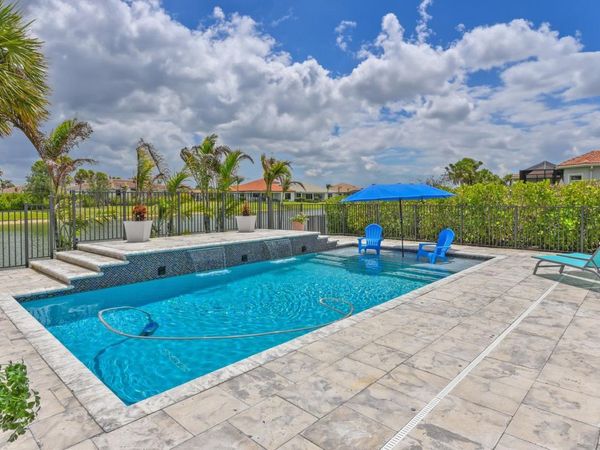 8653 SW Carrara Way, Port St. Lucie, FL 34987