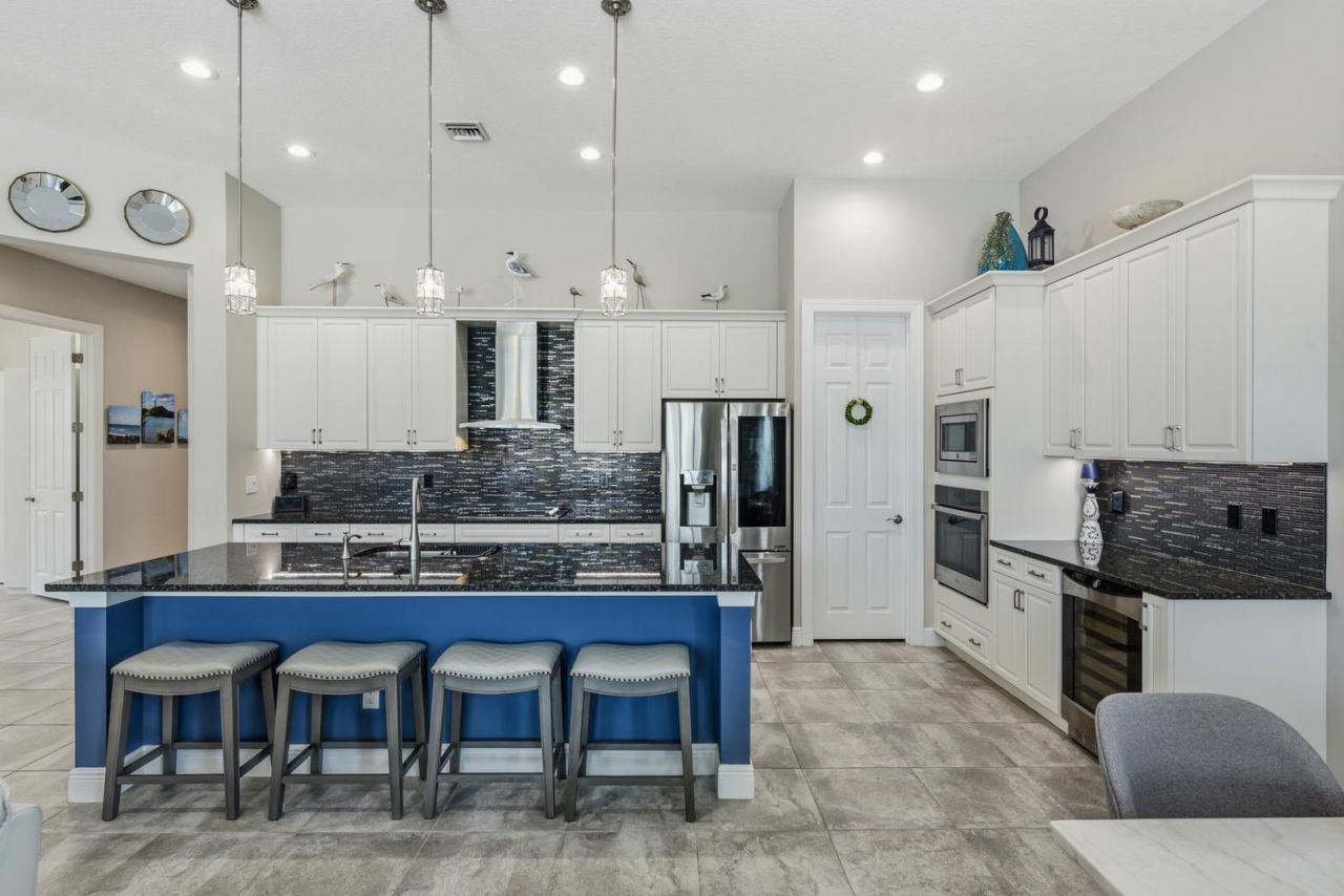 8653 SW Carrara Way, Port Saint Lucie, FL 34987 Photo