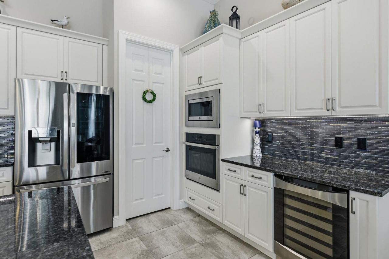 8653 SW Carrara Way, Port Saint Lucie, FL 34987 Photo