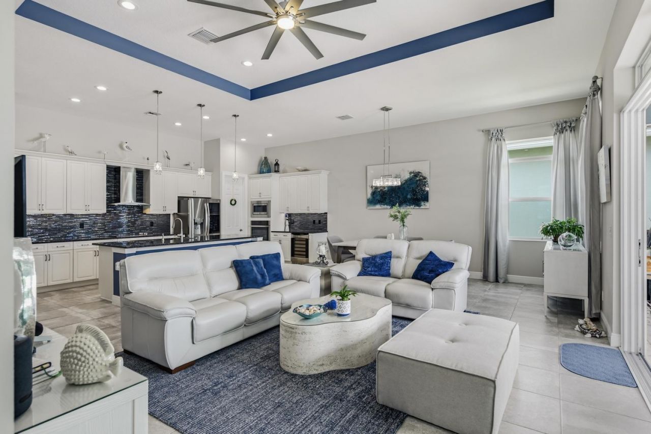 8653 SW Carrara Way, Port Saint Lucie, FL 34987 Photo