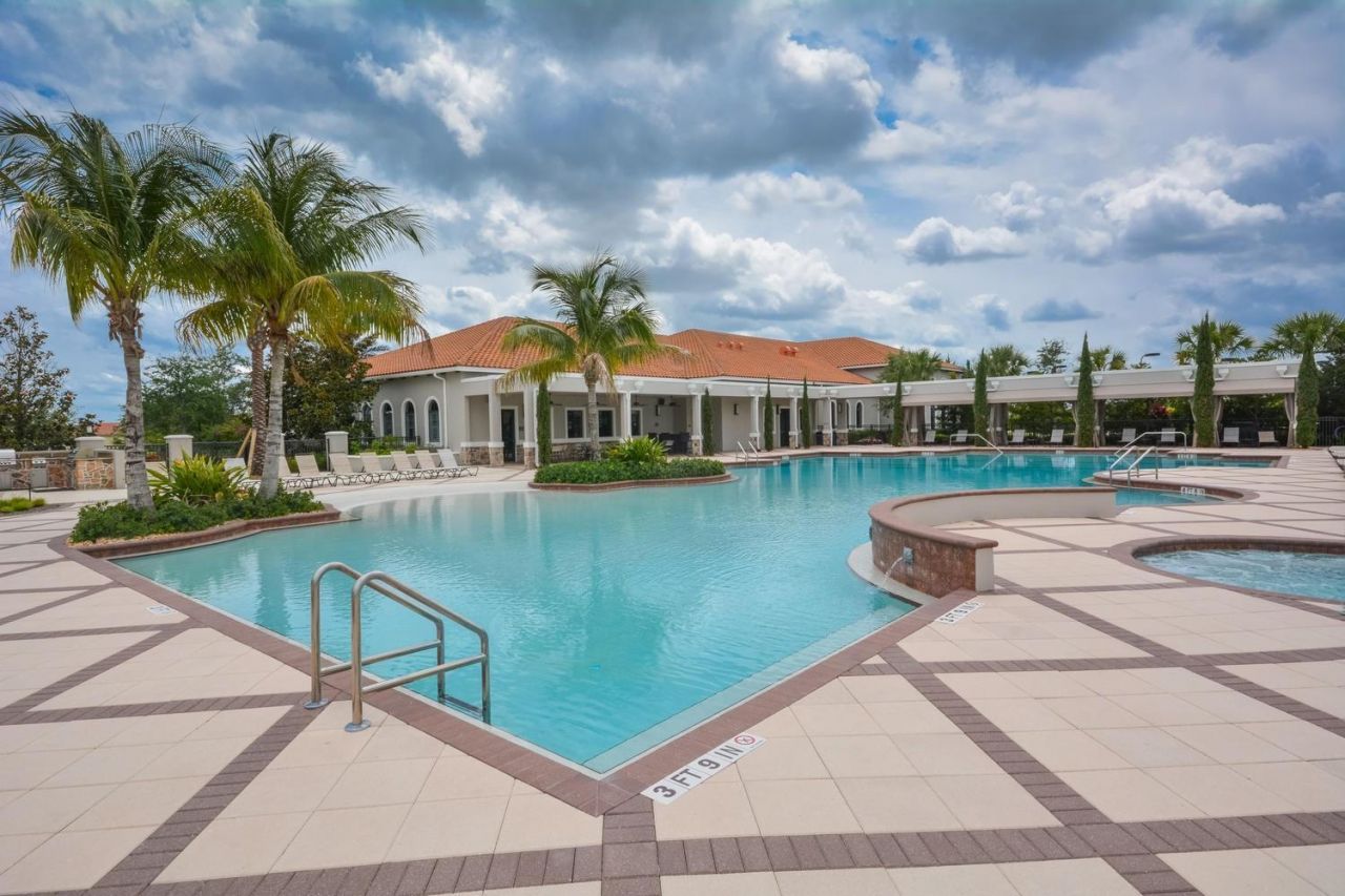 8653 SW Carrara Way, Port Saint Lucie, FL 34987 Photo
