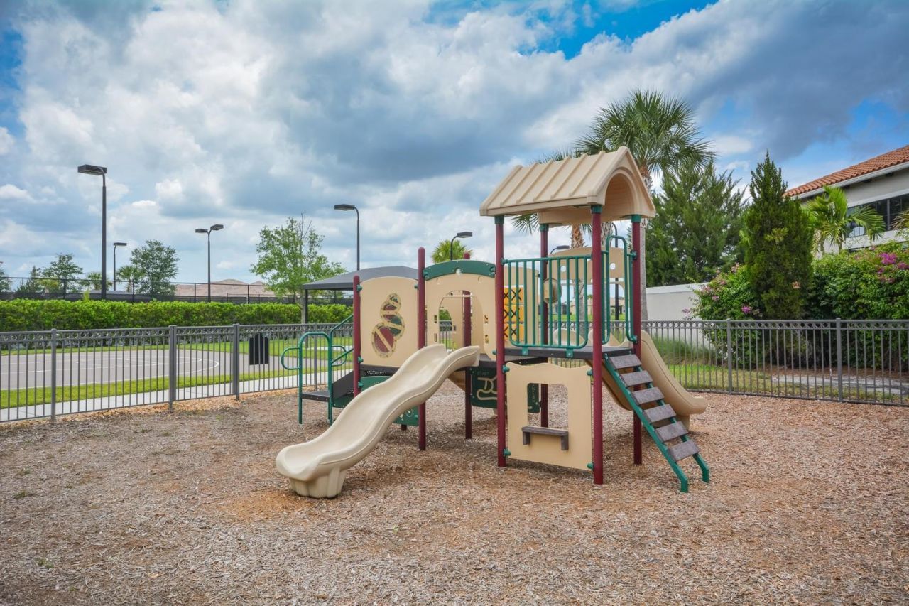 8653 SW Carrara Way, Port Saint Lucie, FL 34987 Photo