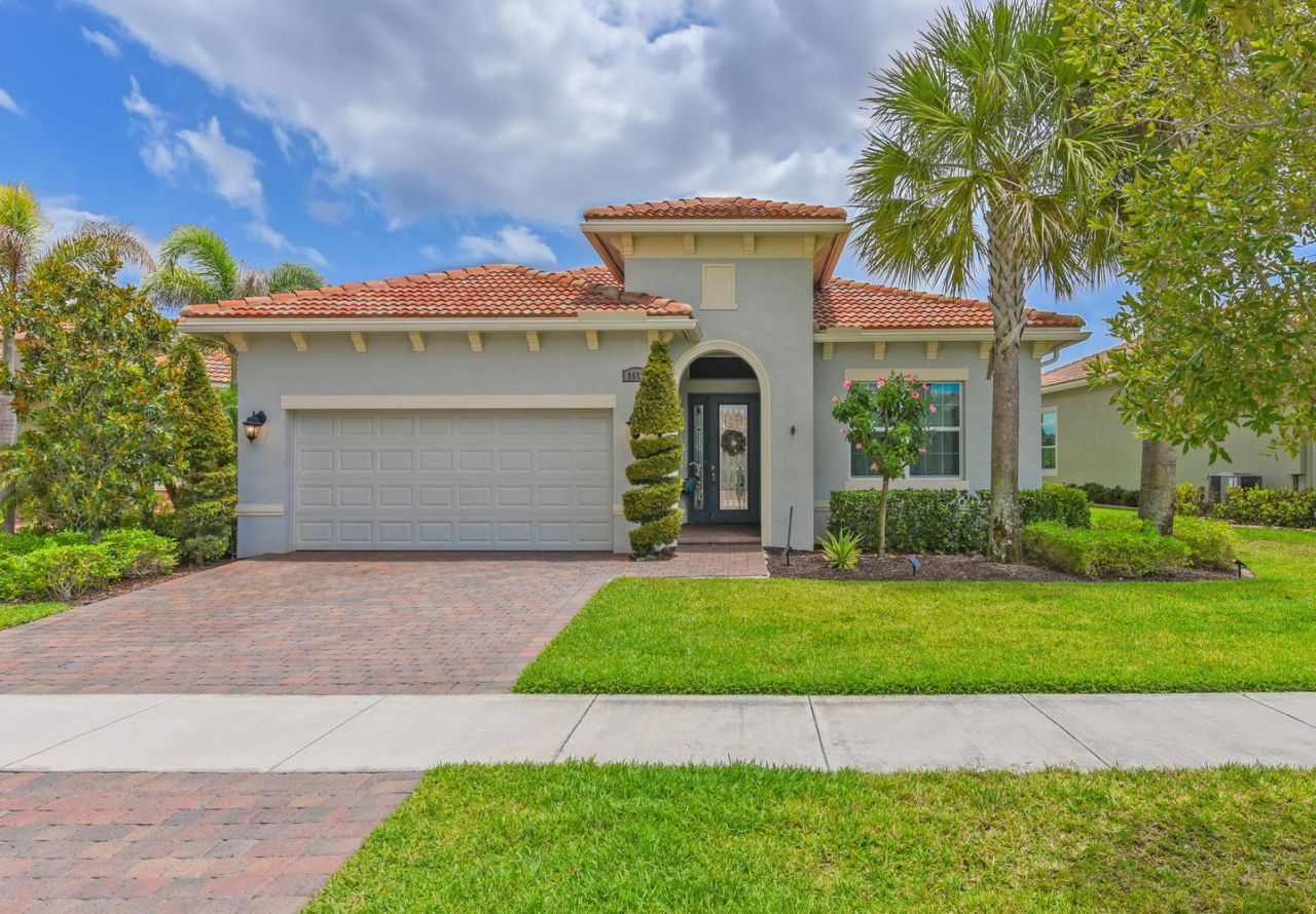 8653 SW Carrara Way, Port Saint Lucie, FL 34987 Photo