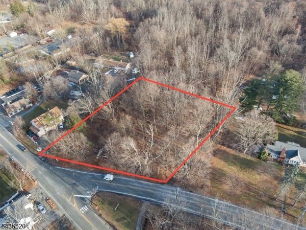 2046 Macopin Road, West Milford, NJ 07480