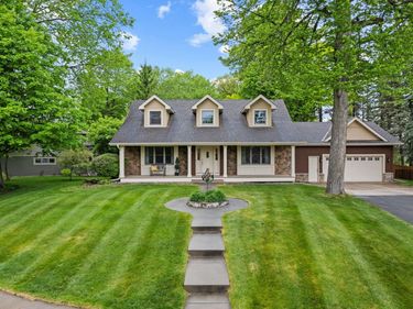 11305 Parkside Trail, Dayton, MN 55369