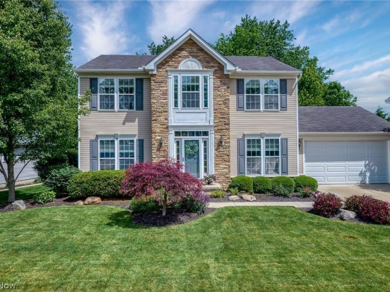 38706 Waverly Drive, Avon, OH 44011 Photo 2