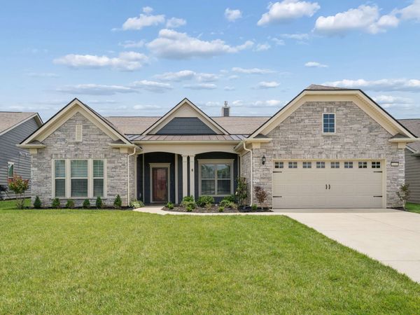 1103 Sumner Grv, Spring Hill, TN 37174