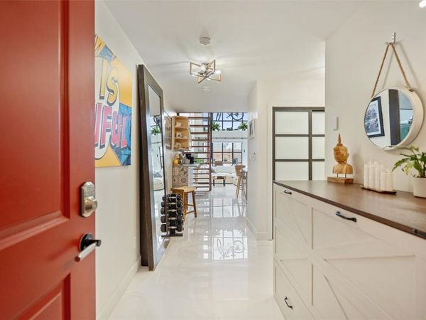 648 Herald St , Unit #305, Victoria, BC V8W 1S7