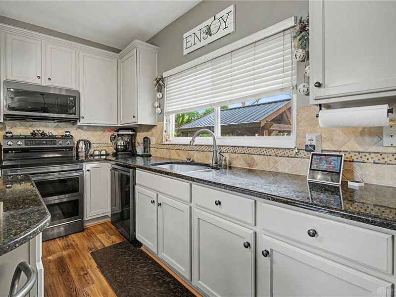 215 Beckley Farm Way, Springboro, OH 45066 Photo 12