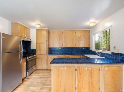 2165 Butler Avenue, South Lake Tahoe, CA 96150 Photo