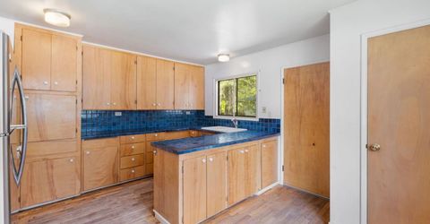 2165 Butler Avenue, South Lake Tahoe, CA 96150 Photo