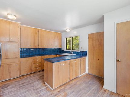 2165 Butler Avenue, South Lake Tahoe, CA 96150 Photo