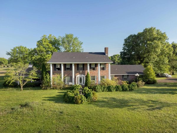 3540 Locker Ln, Florence, AL 35634