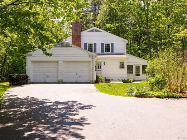 50 Aspinwall Road, Red Hook, NY 12571