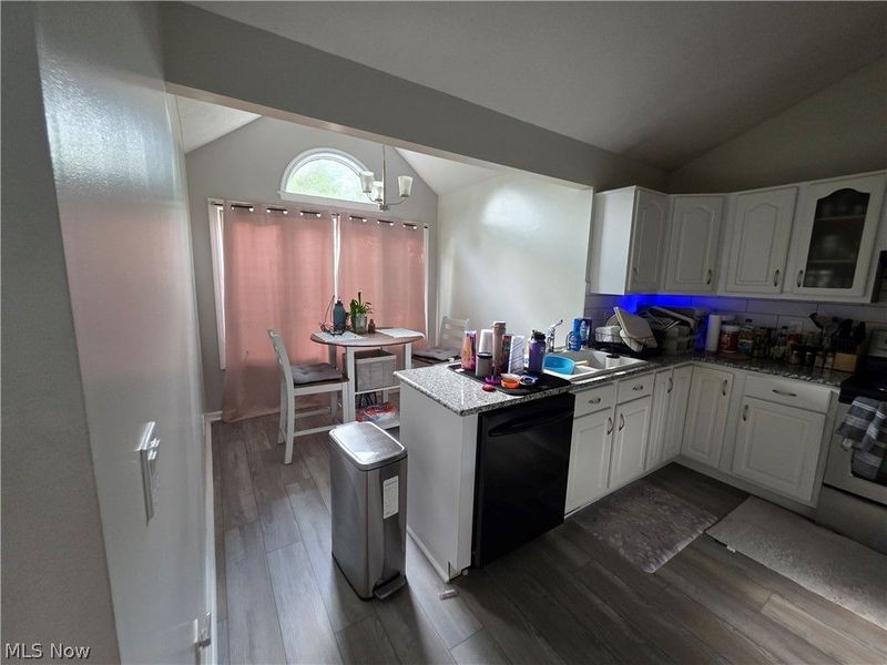 29 Lethbridge Lane , Copley, OH 44321 Photo 4