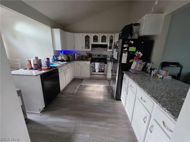 29 Lethbridge Lane , Copley, OH 44321 Photo 5