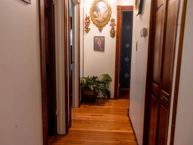 5083 Jameson Drive, Columbus, OH 43232 Photo 7
