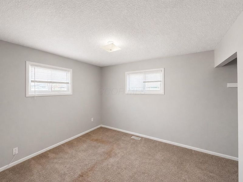3471 Ontario Street, Columbus, OH 43224 Photo 9