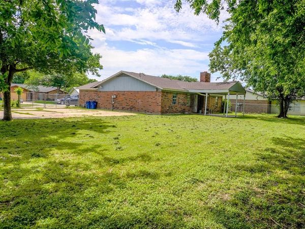 220 Coury Road, Everman, TX 76140
