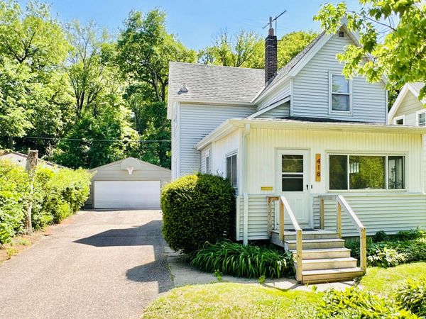 418 Belvidere Street E, Saint Paul, MN 55107