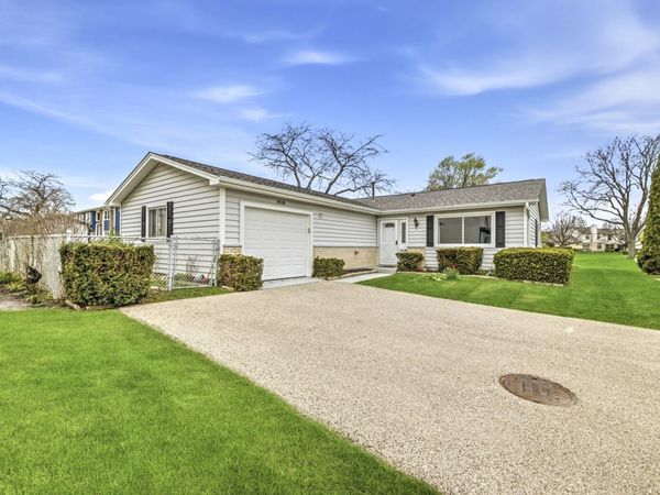 1416 Westbury Drive , Hoffman Estates, IL 60192
