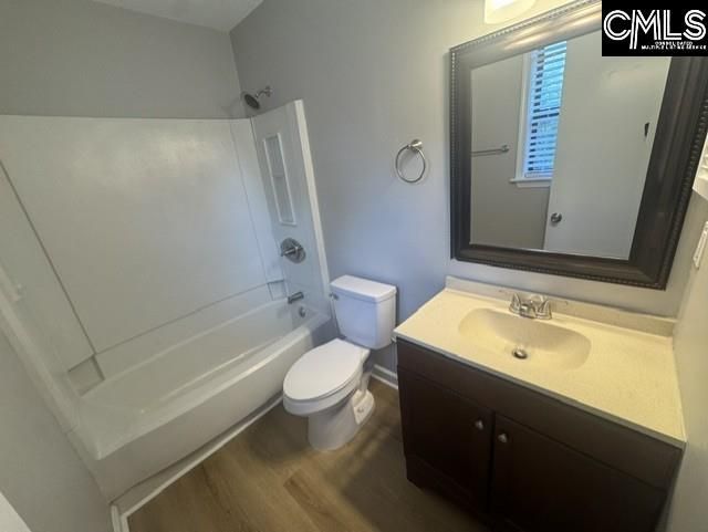 448 Deerwood Street  Photo 10