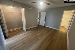 448 Deerwood Street  photo 4