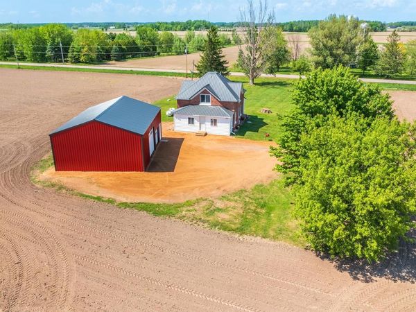 4257 MAPLE ROAD, Milladore, WI 54454