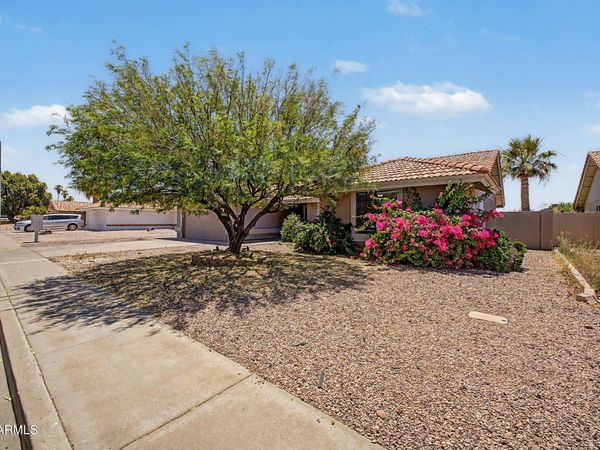 5423 E ELLIS Street, Mesa, AZ 85205