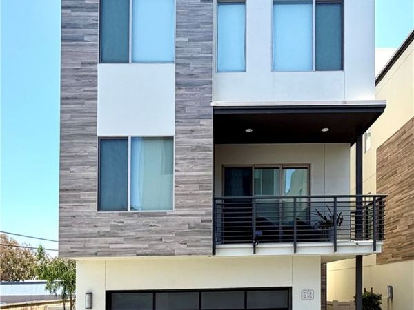 52 Ebb Tide Cir, Newport Beach, CA 92663