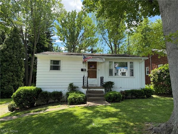 307 W 9th Street , Salem, OH 44460