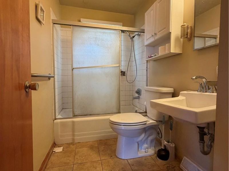 307 W 9th Street , Salem, OH 44460 Photo 11