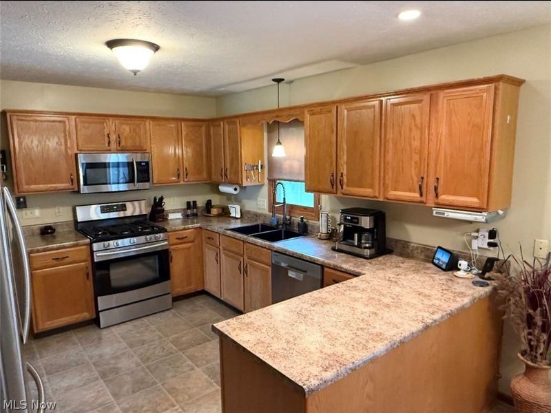 5547 Cider Mill Crossing, Austintown, OH 44515 Photo 9