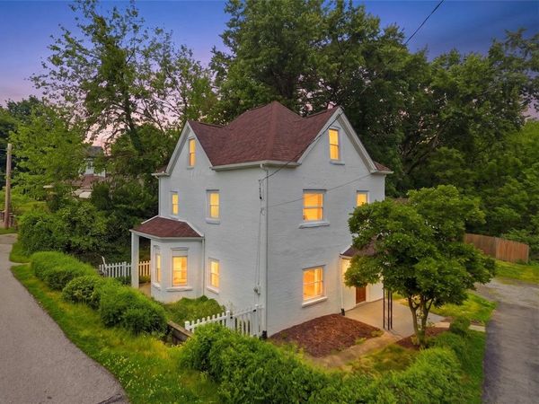 31 Harrison St, Pittsburgh, PA 15205