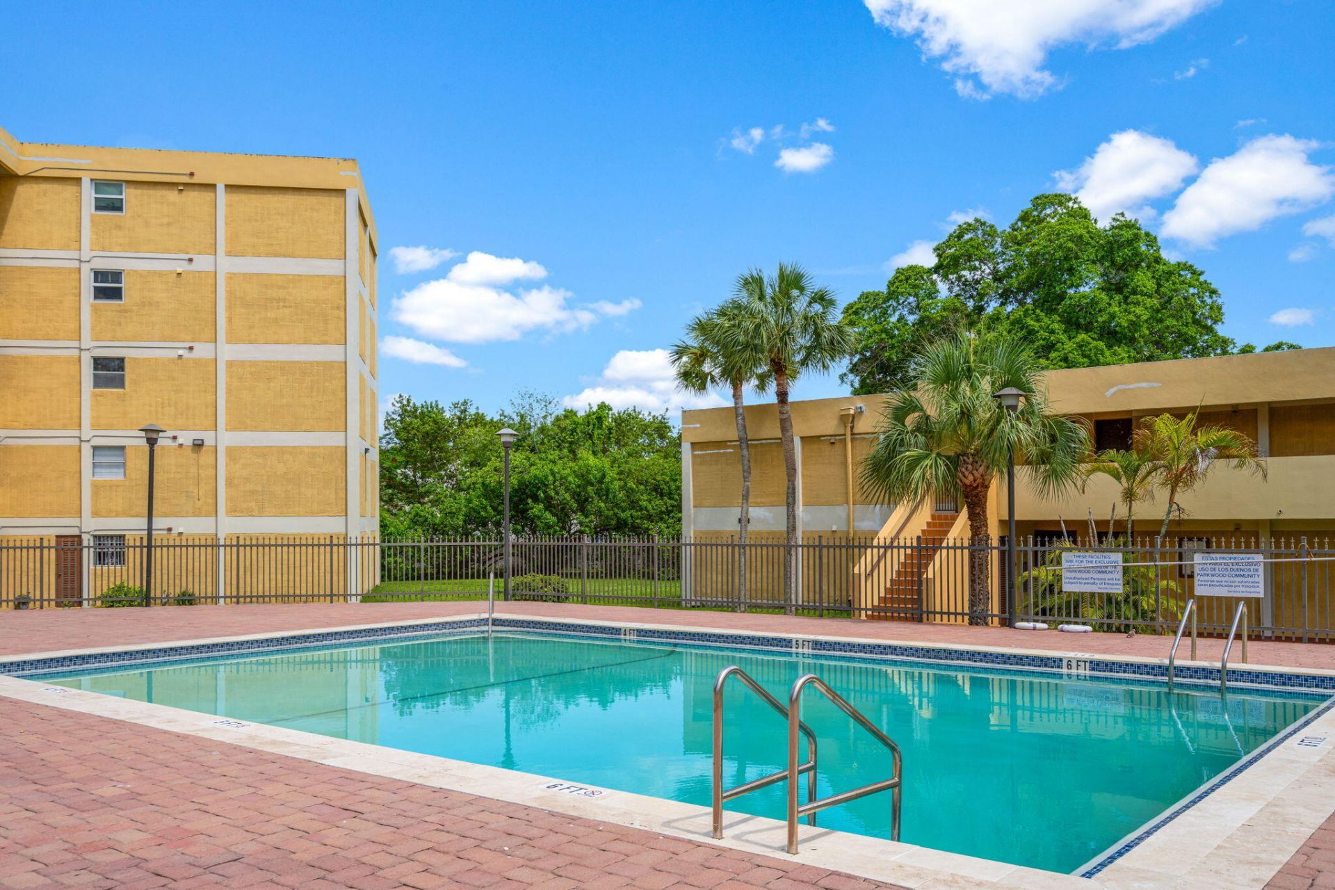 9170 Fontainebleau Boulevard, Unit 301, Miami, FL 33172 Photo