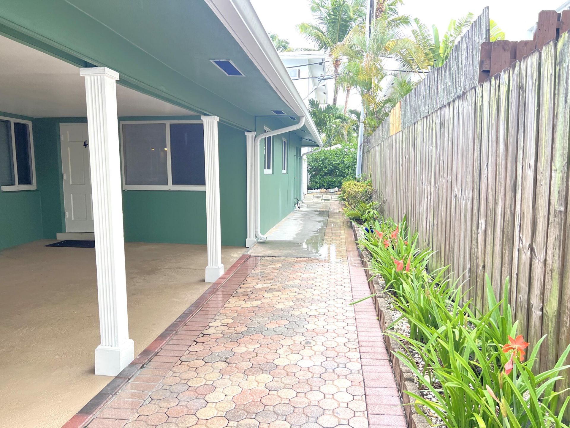 4440 Bougainvilla Drive, Unit 3, Lauderdale by the Sea, FL 33308 Photo