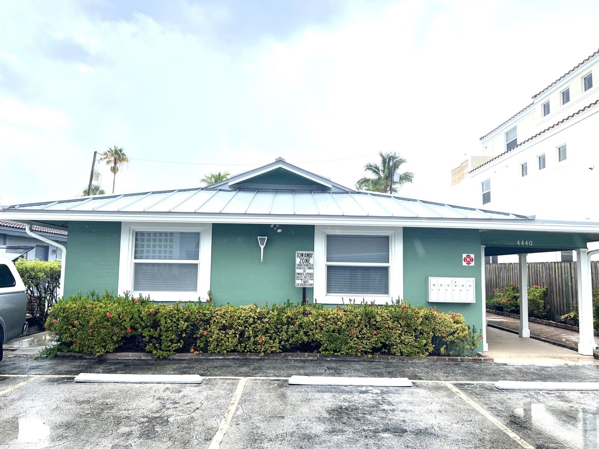 4440 Bougainvilla Drive, Unit 3, Lauderdale by the Sea, FL 33308 Photo