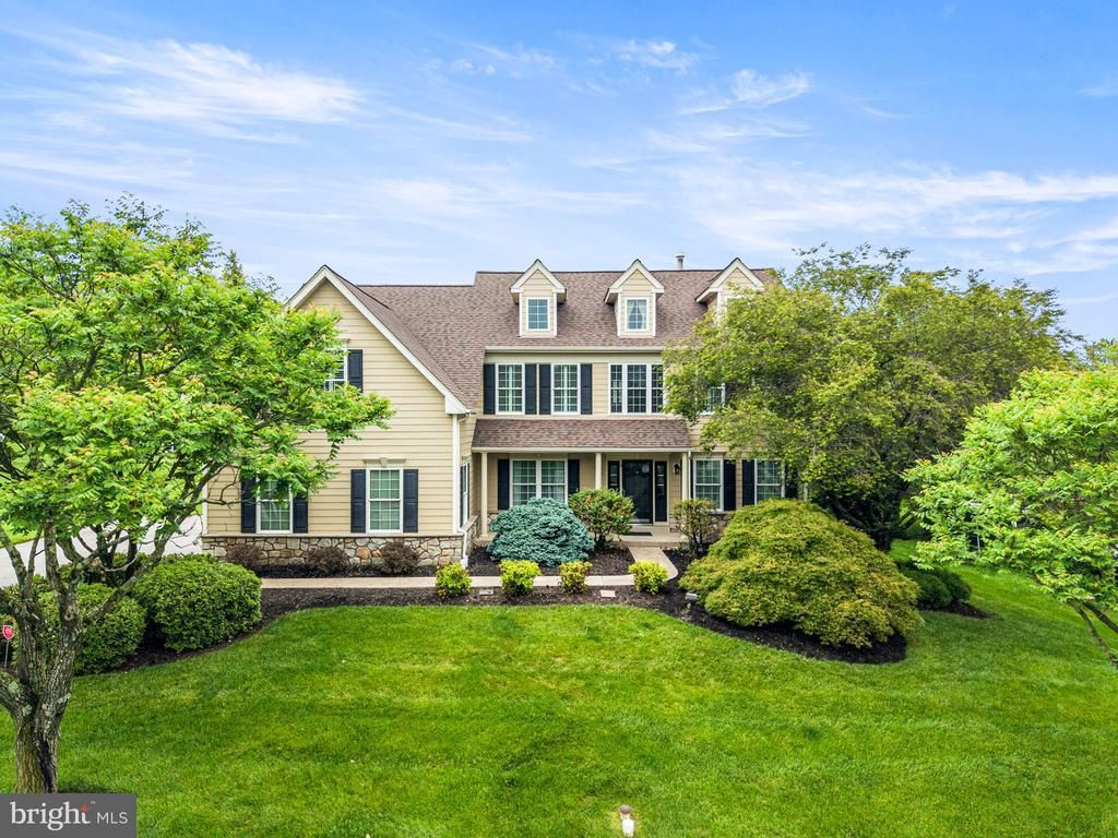 4 FAIRWIND LANE , EXTON, PA 19341